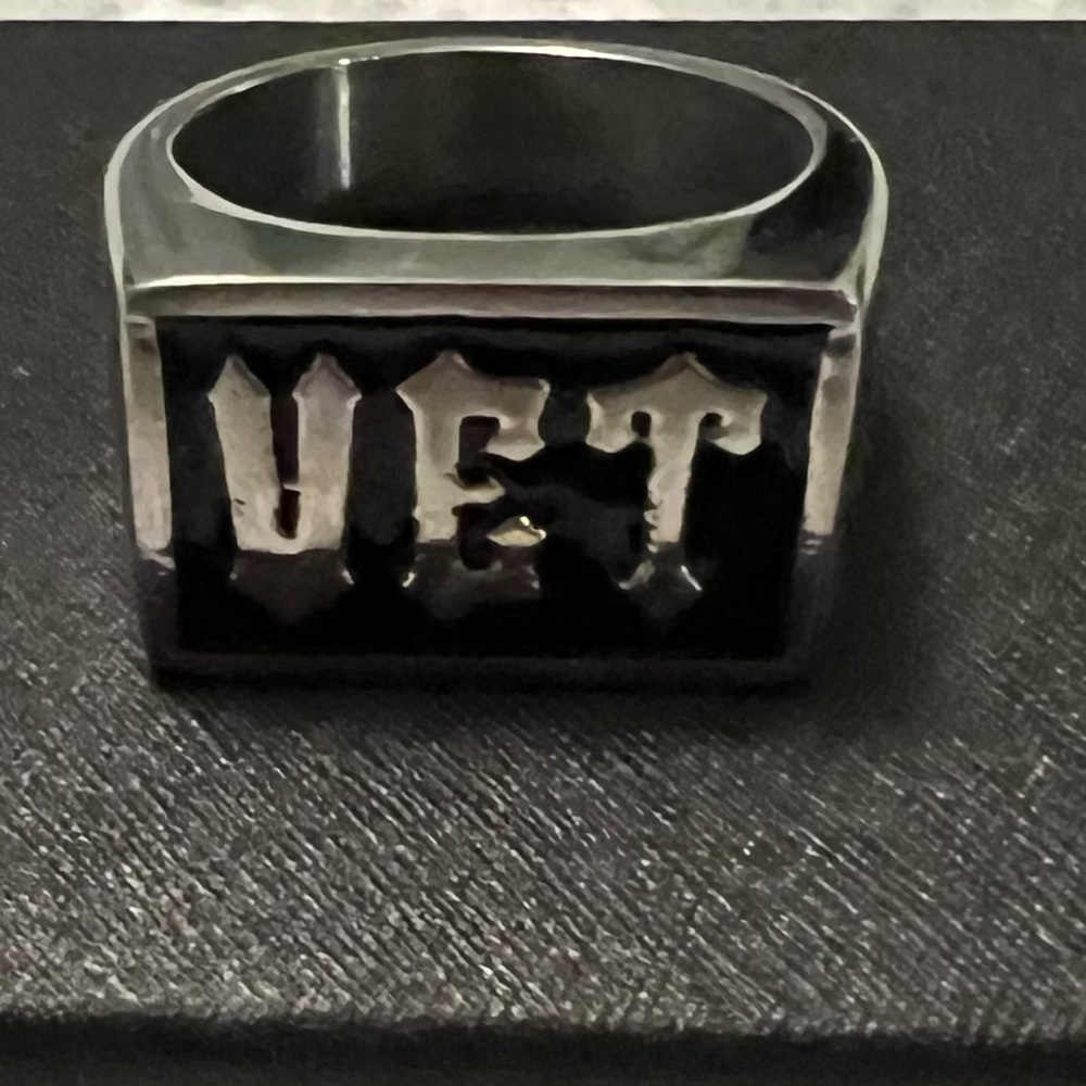 Men’s Veteran Ring